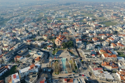 Πανοραμική θέα Θέρμης Θεσσαλονίκης με νεόδμητες κατοικίες – real estate επένδυση
